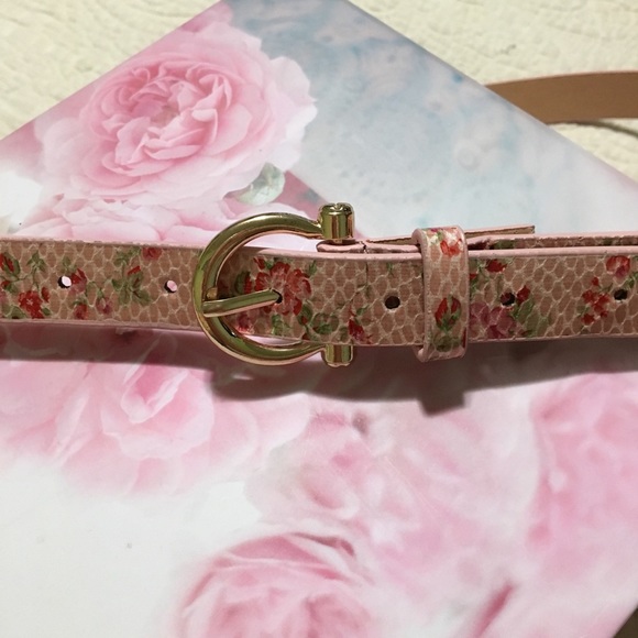 Rose🌹Belt - Picture 2 of 4